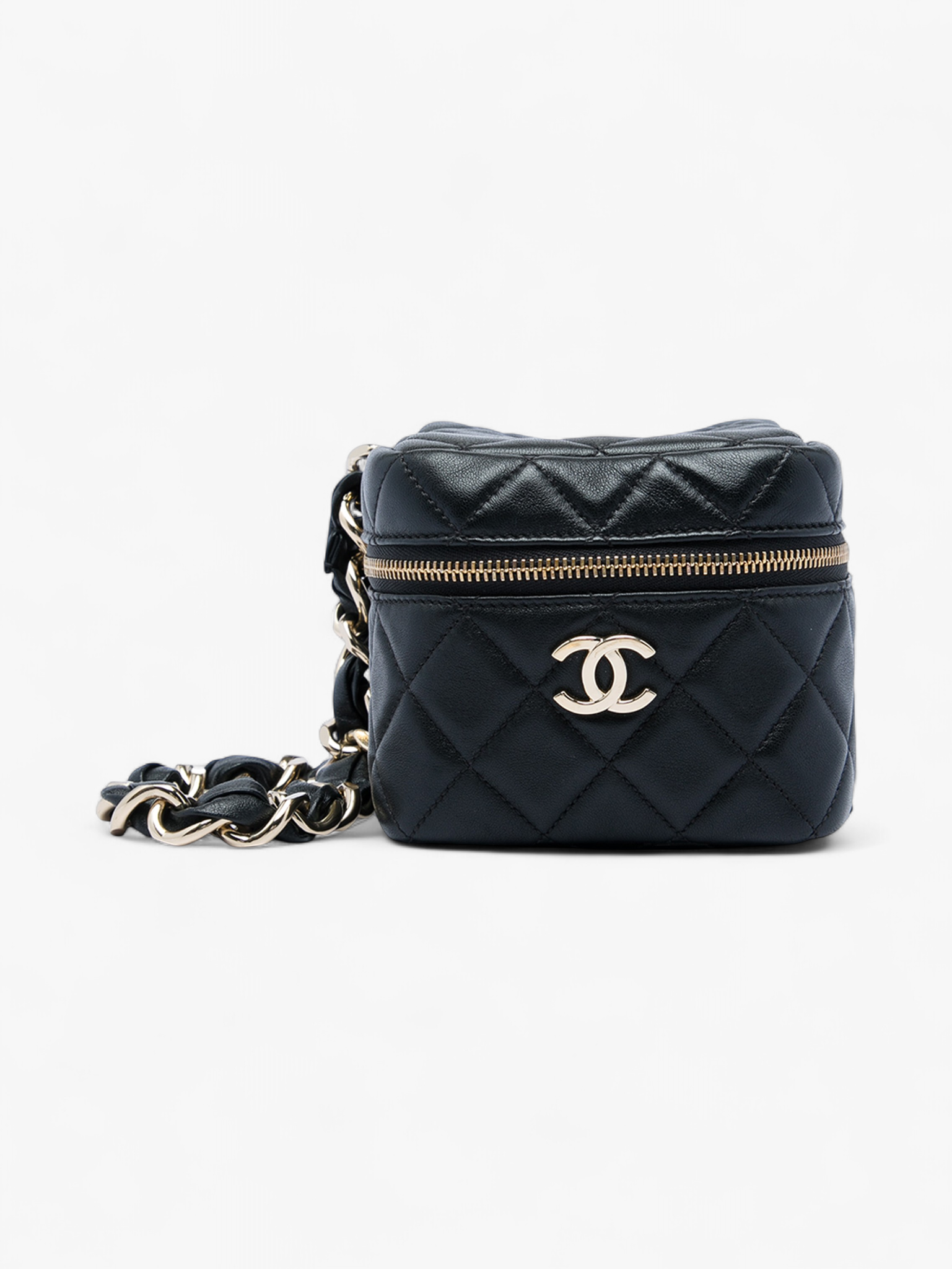 Chanel CC Quilted Lambskin Cube Wristlet Vanity Case – ReLuxe Room