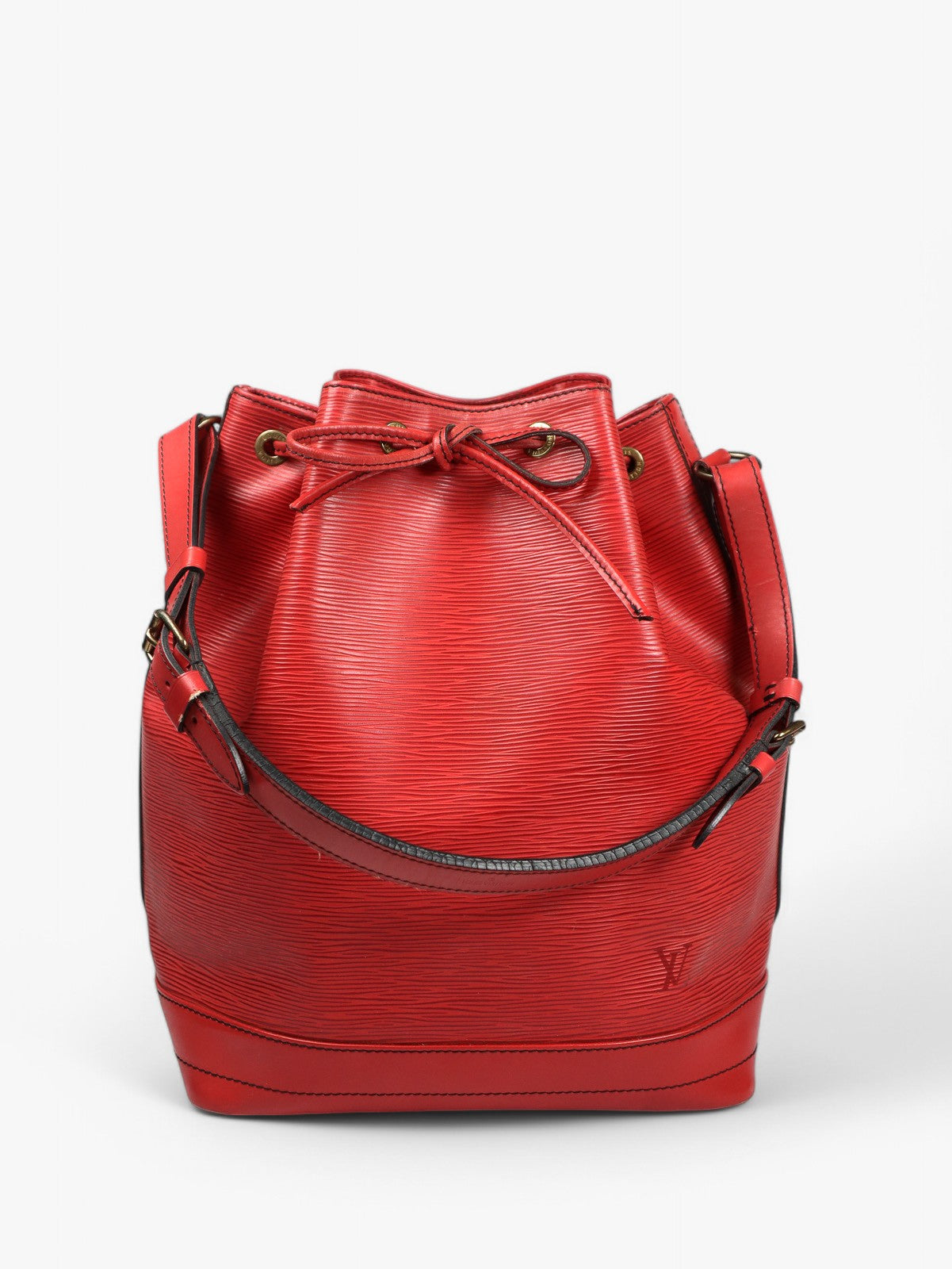 Louis Vuitton Epi Noé - ReLuxe Room