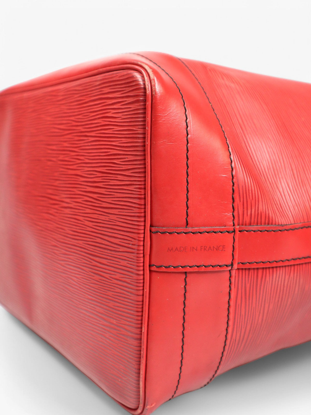 Louis Vuitton Epi Noé - ReLuxe Room