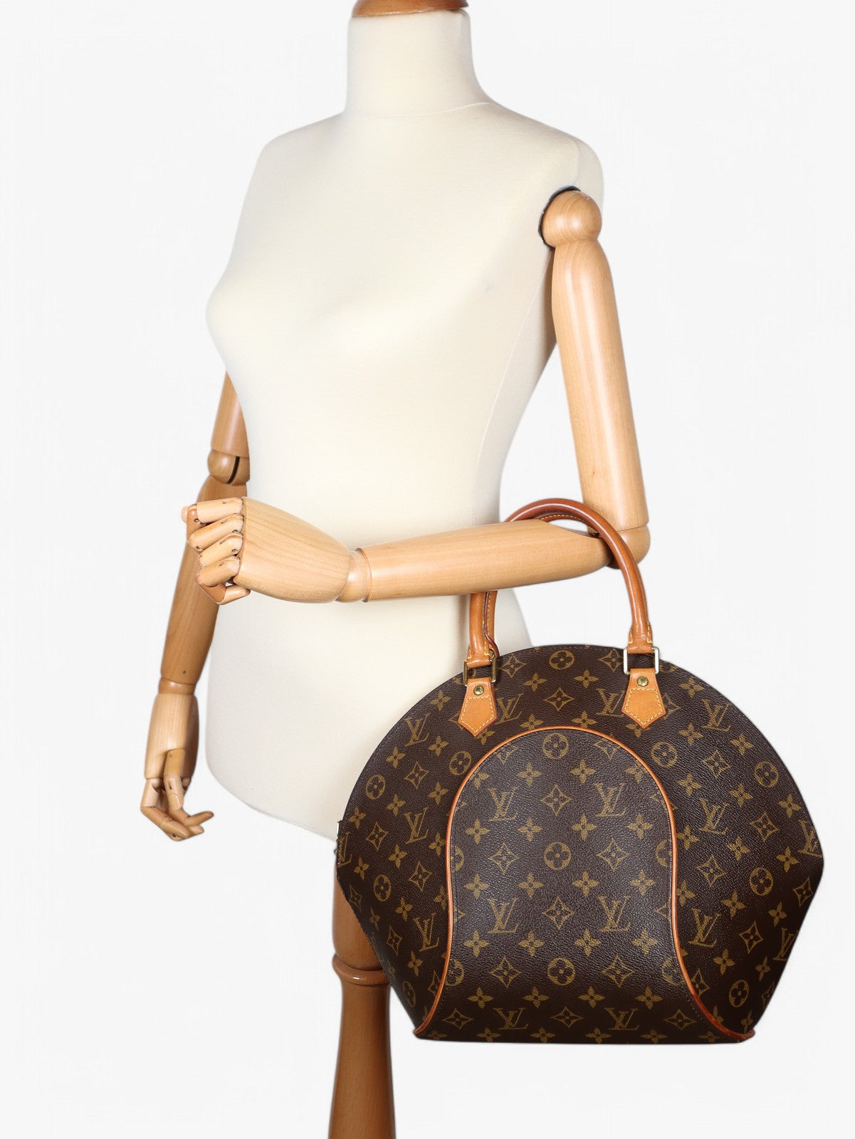 Louis Vuitton Monogram Ellipse MM - ReLuxe Room