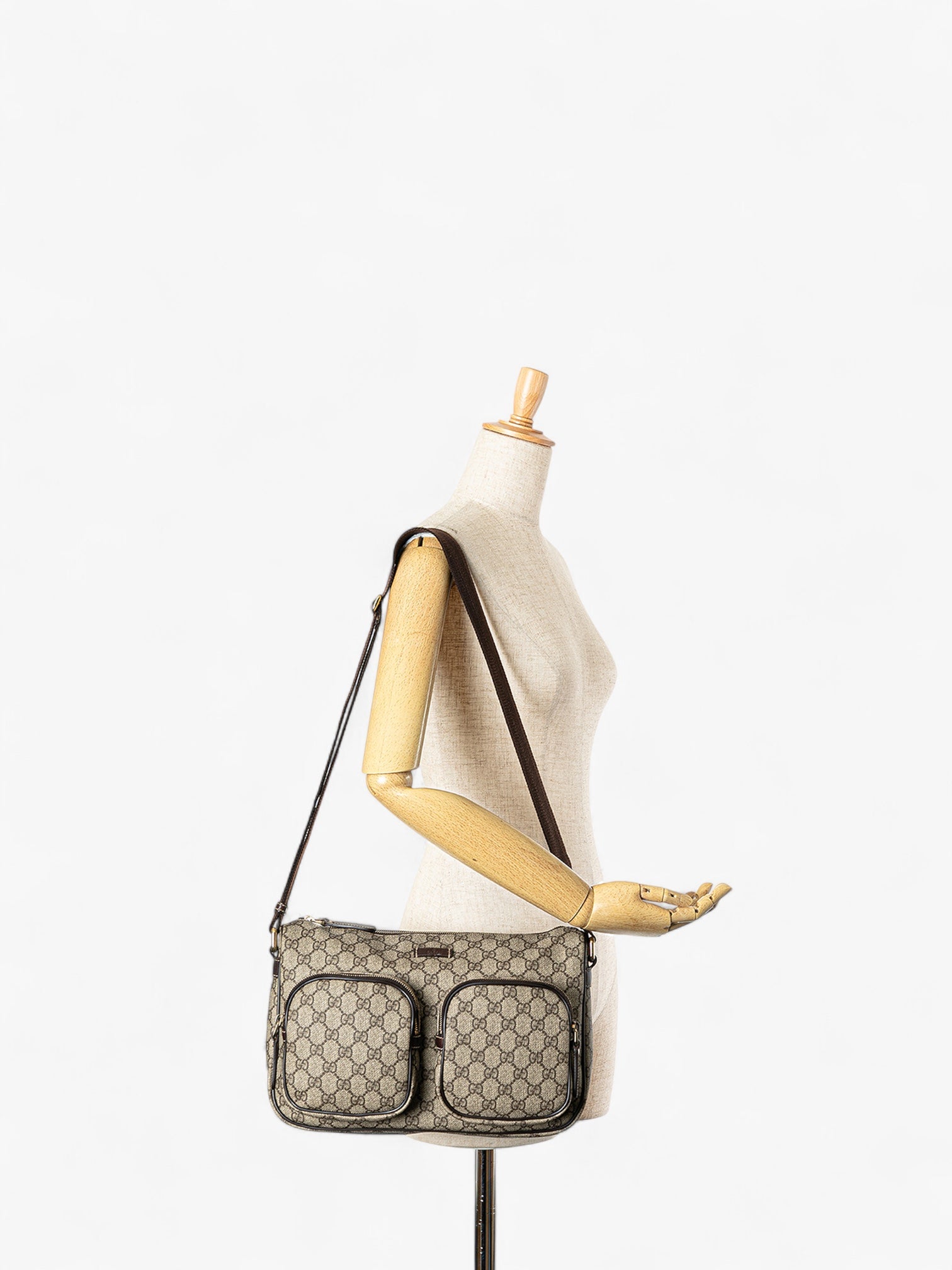 Gucci GG Supreme Double Pocket