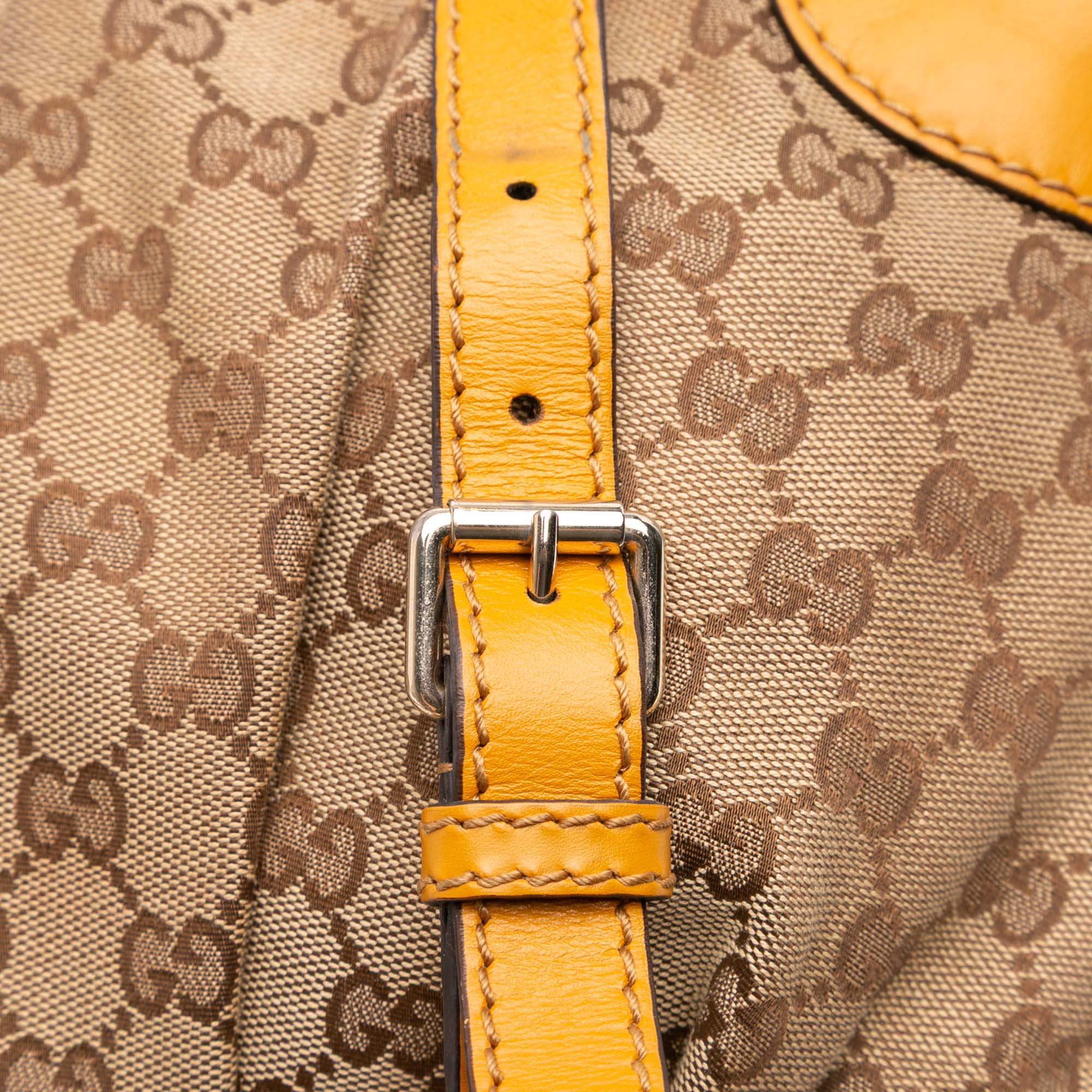 Gucci GG Canvas Sukey