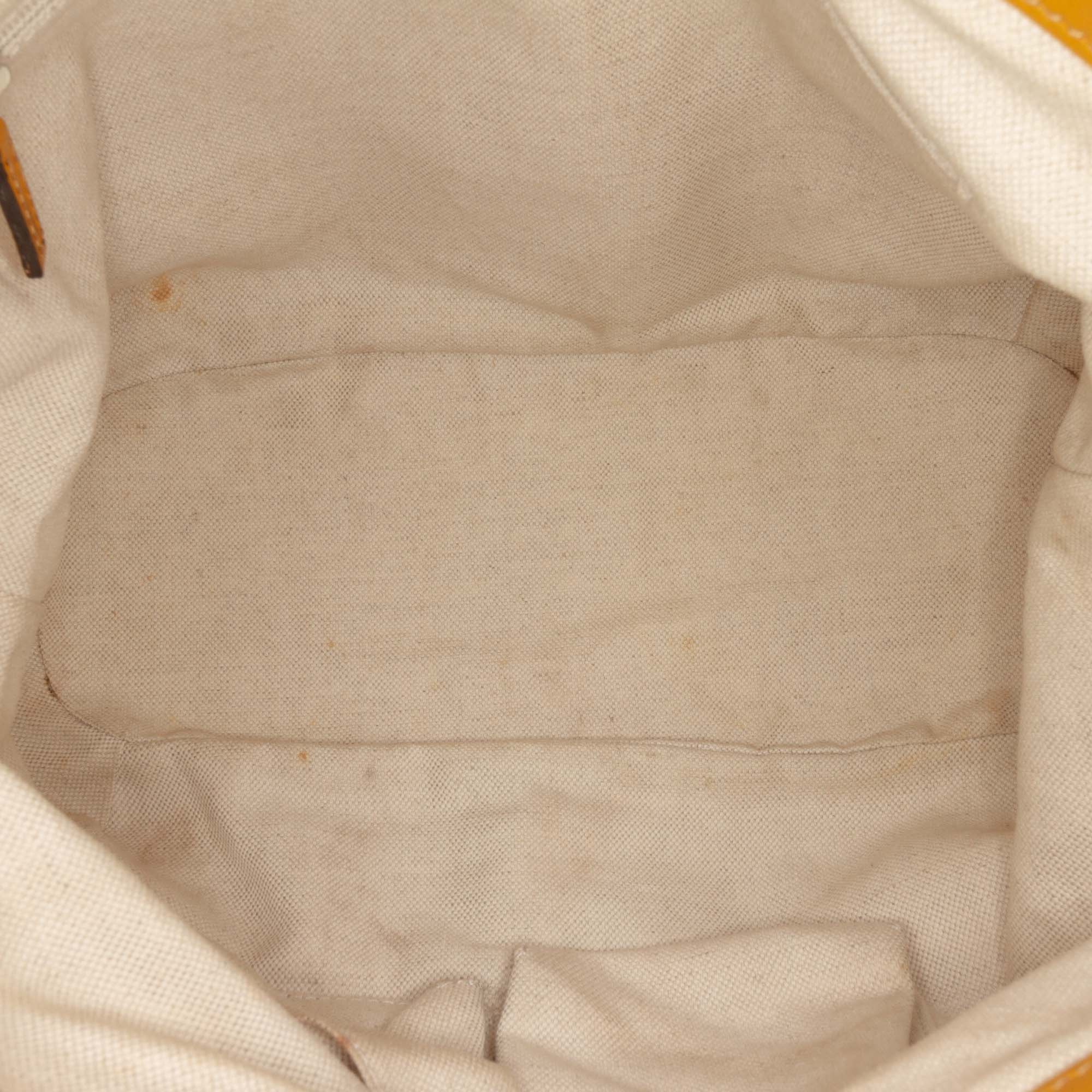 Gucci GG Canvas Sukey