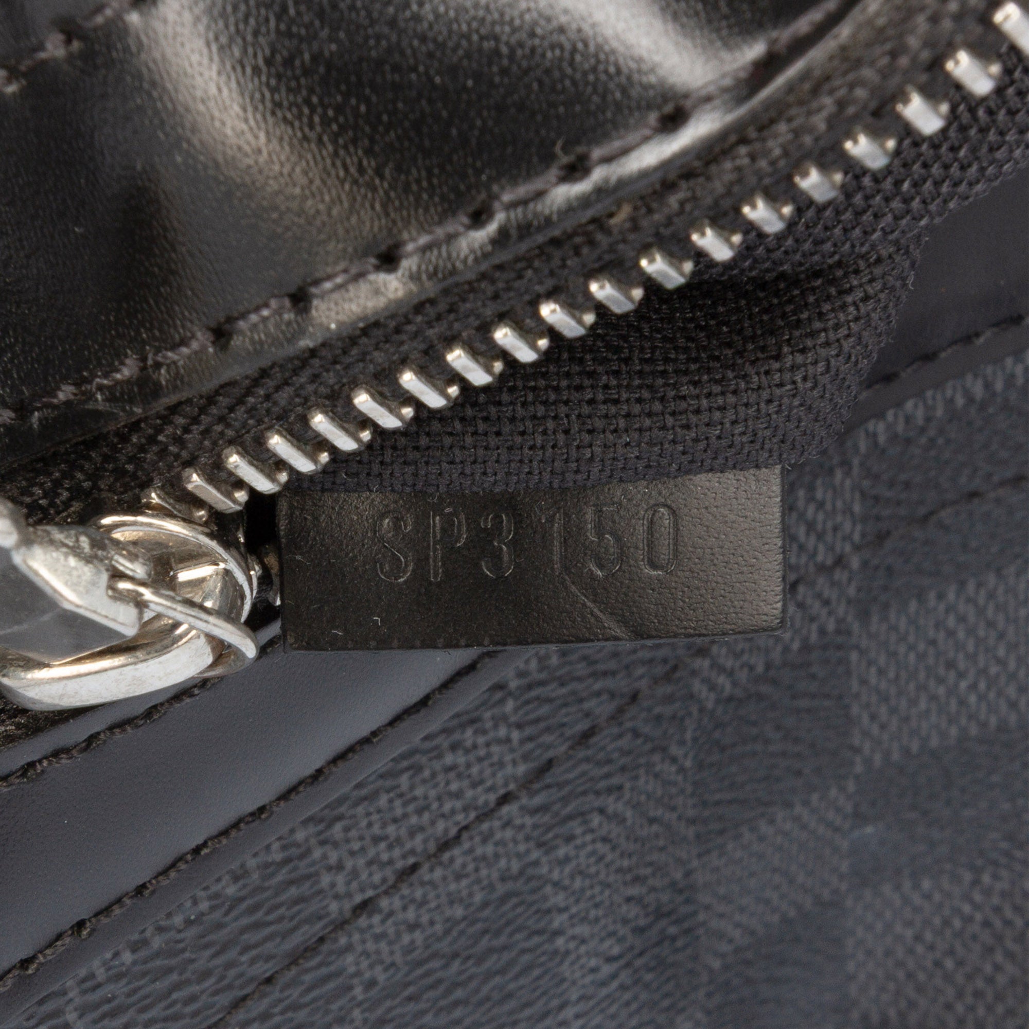Louis Vuitton Damier Graphite Daniel MM