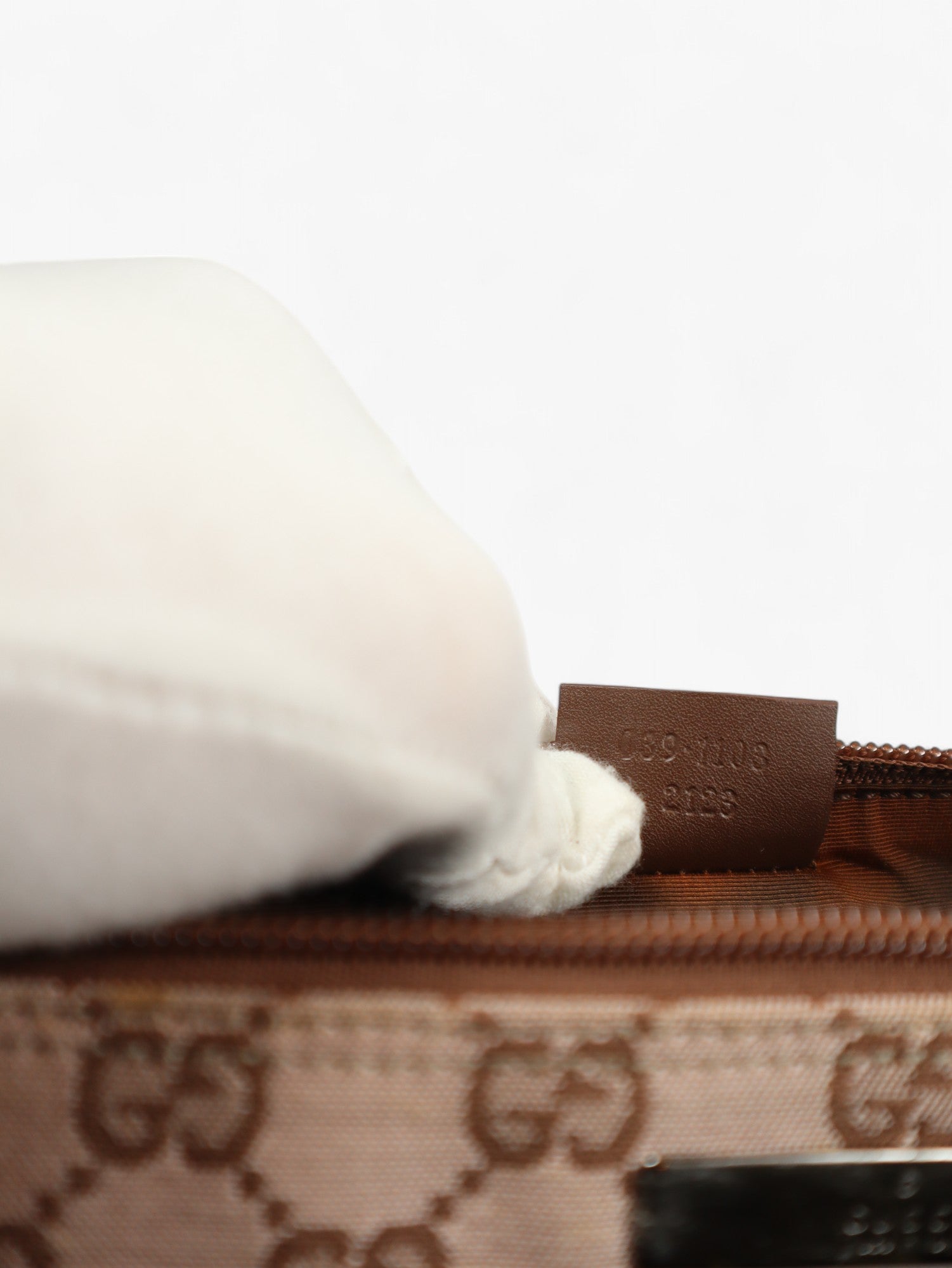 Gucci Boat Pochette