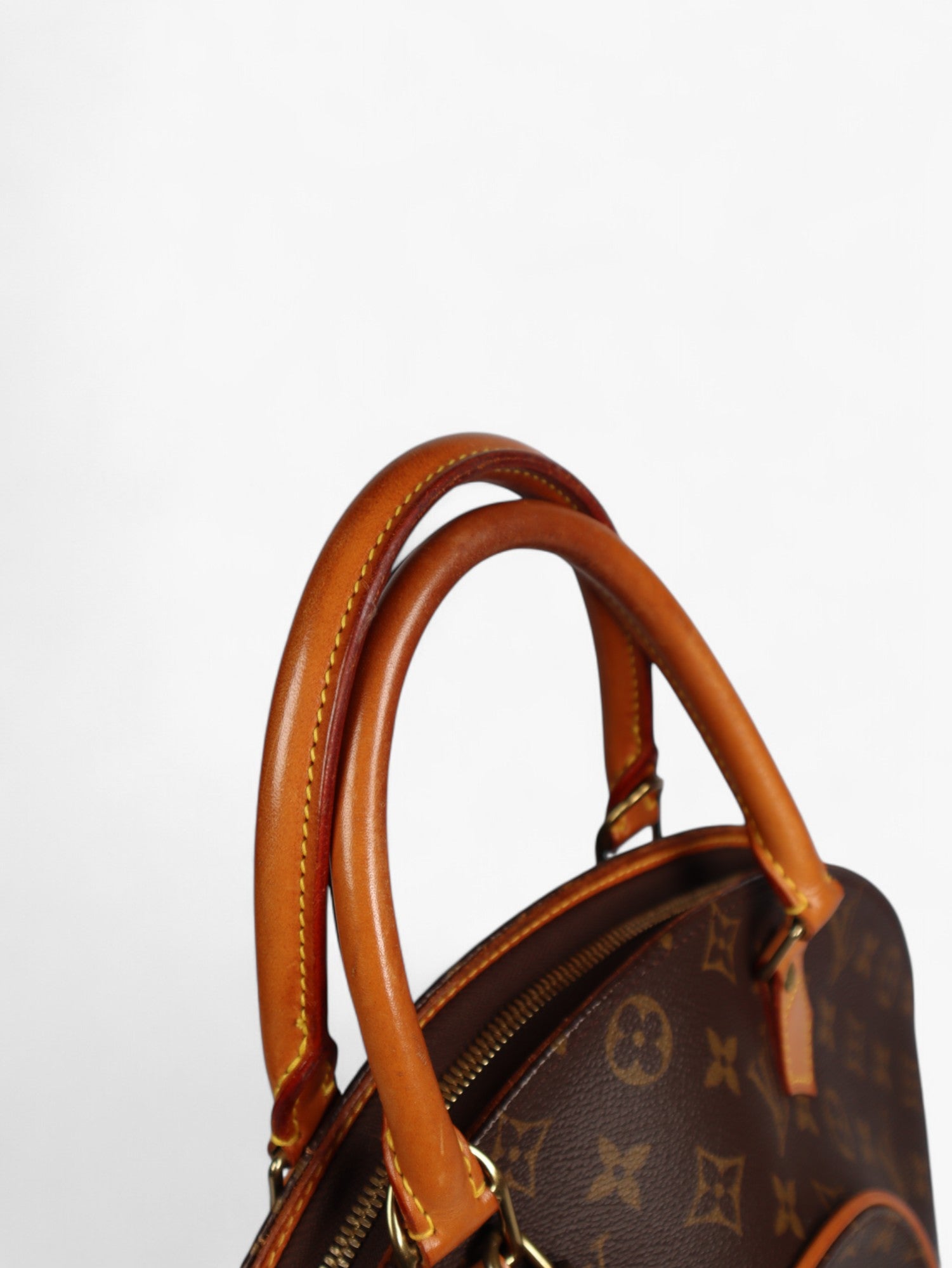 Louis Vuitton Monogram Ellipse MM