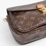 Louis Vuitton Monogram Metis Pochette