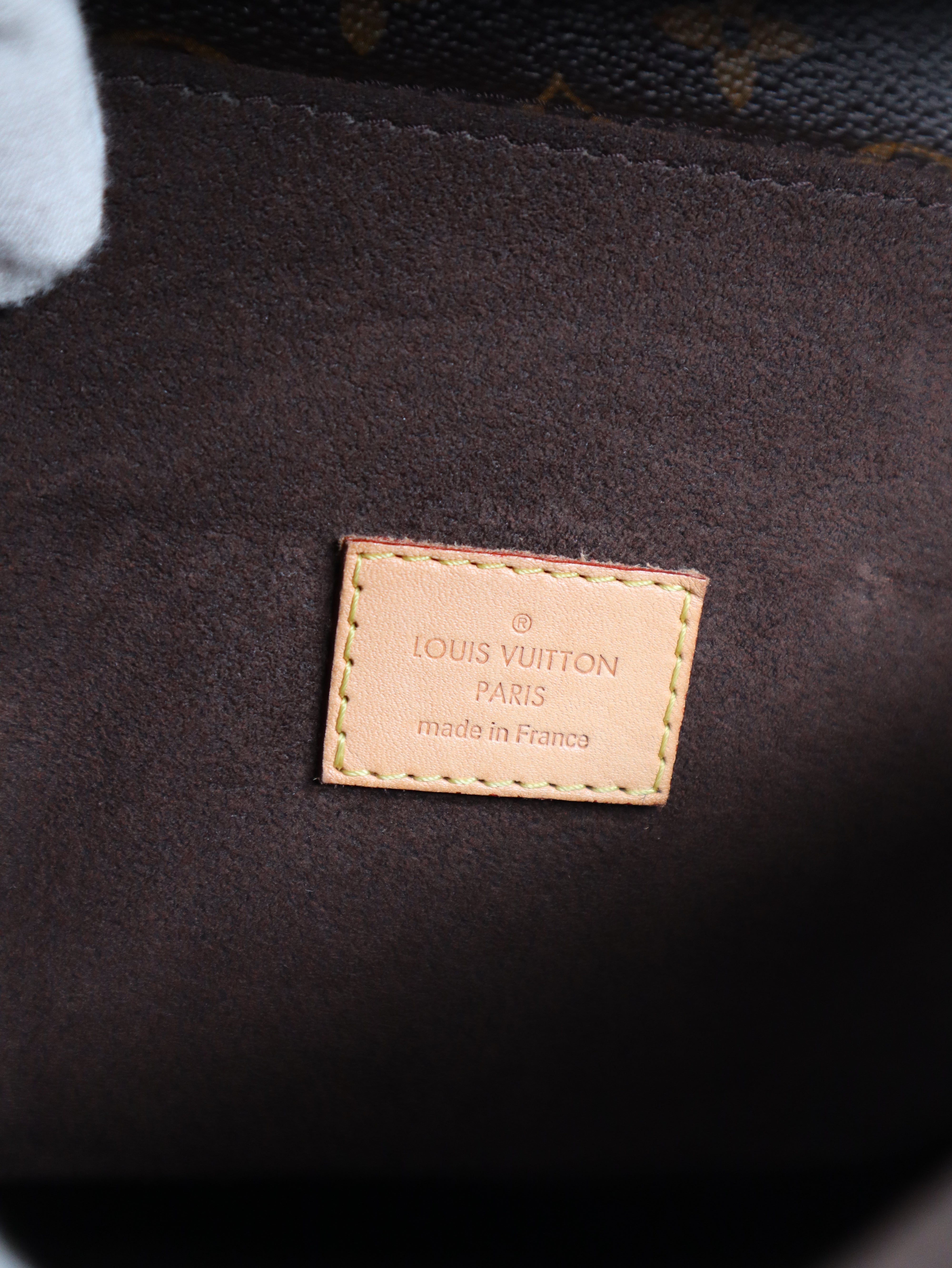 Louis Vuitton Monogram Metis Pochette