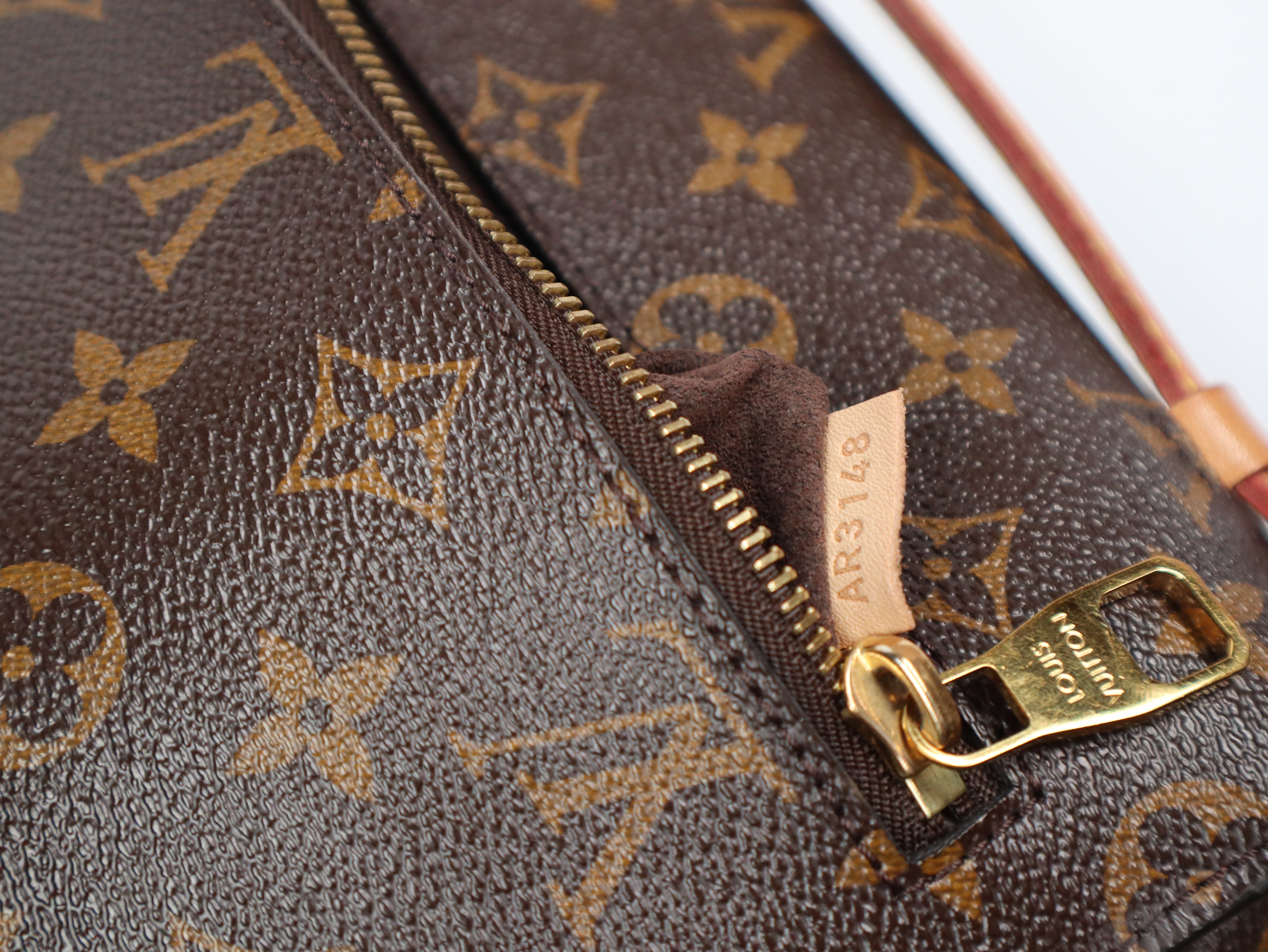 Louis Vuitton Monogram Metis Pochette