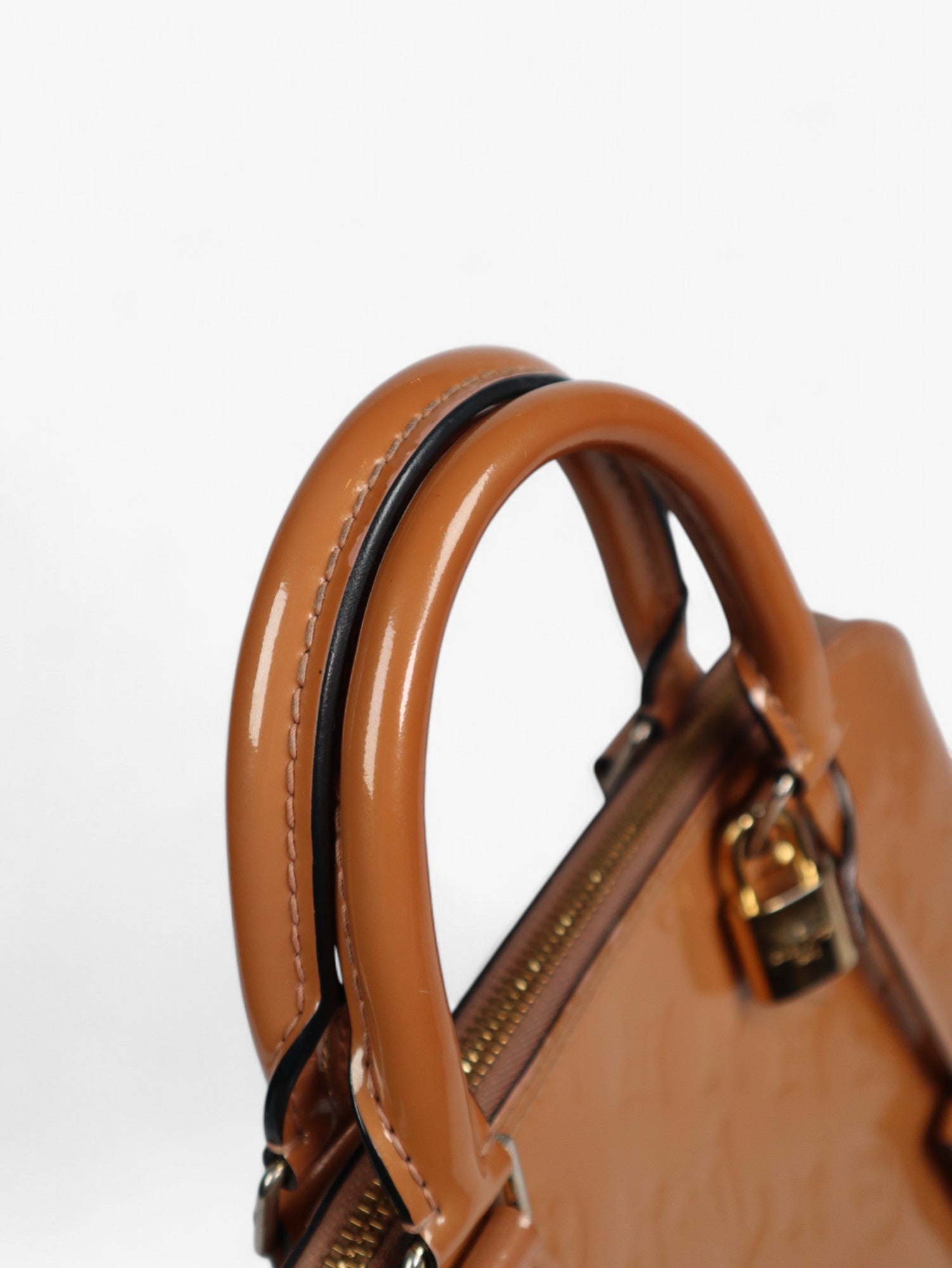 Louis Vuitton Alma PM