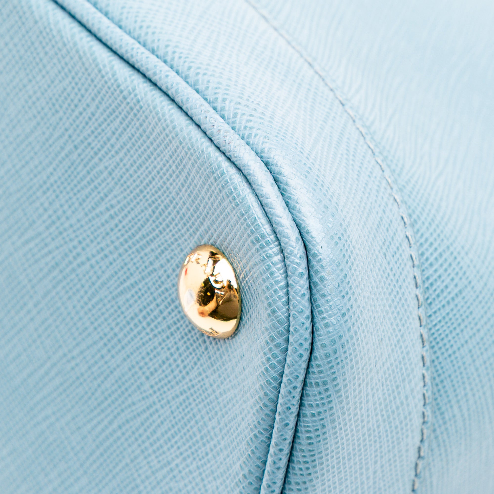Prada Medium Saffiano Lux Promenade