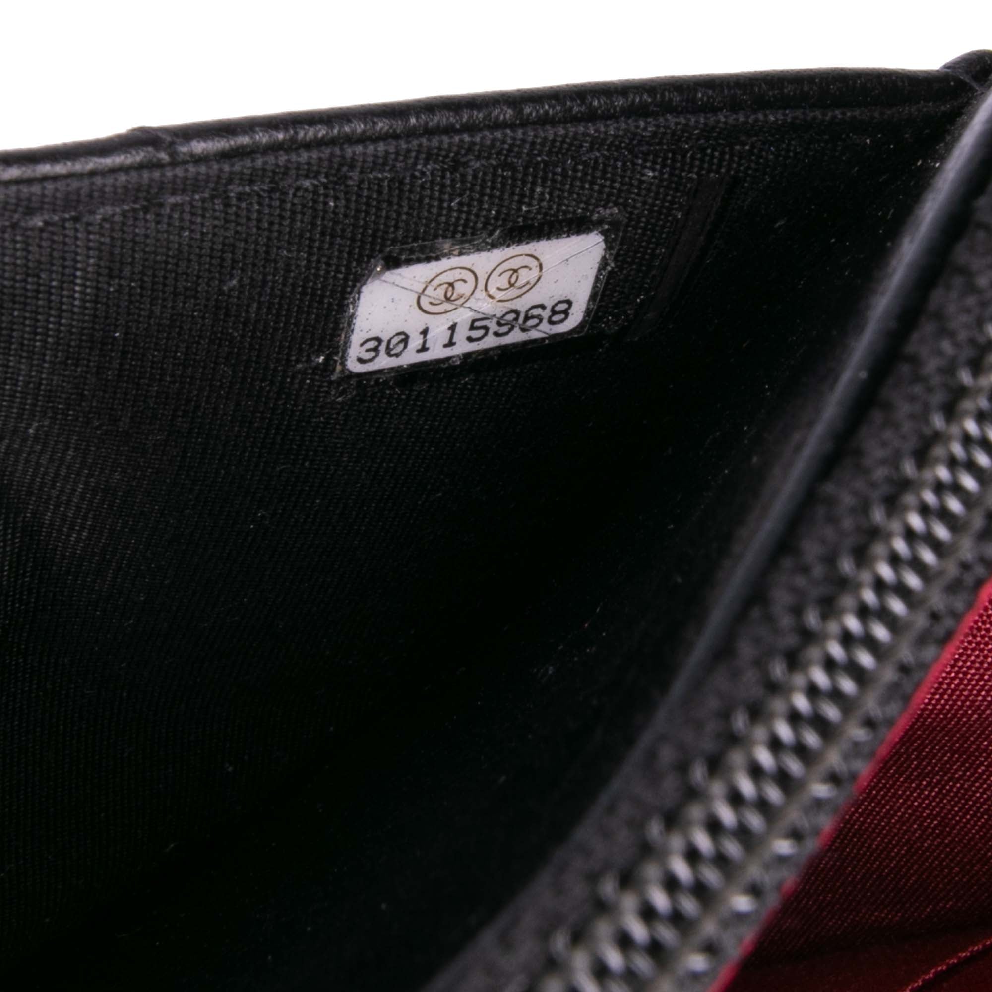 Chanel Quilted Lambskin 19 Wallet on Chain