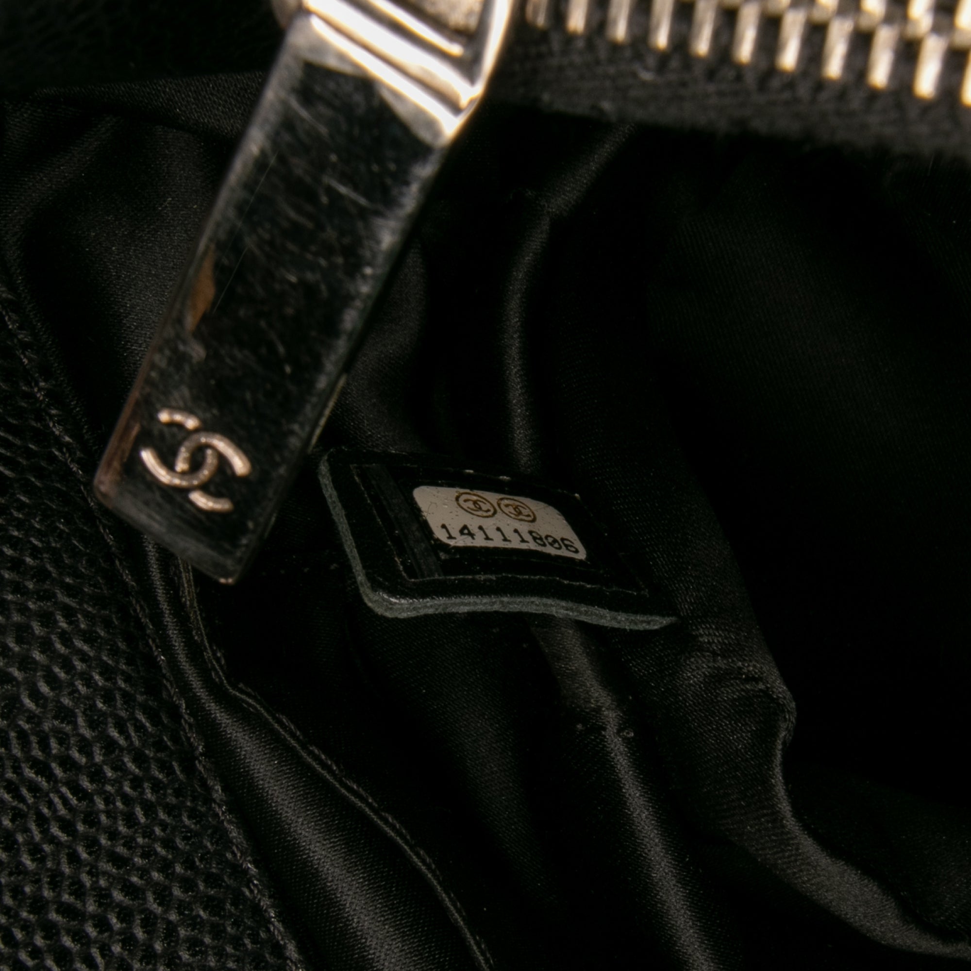 Chanel Caviar Grand Shopping Tote
