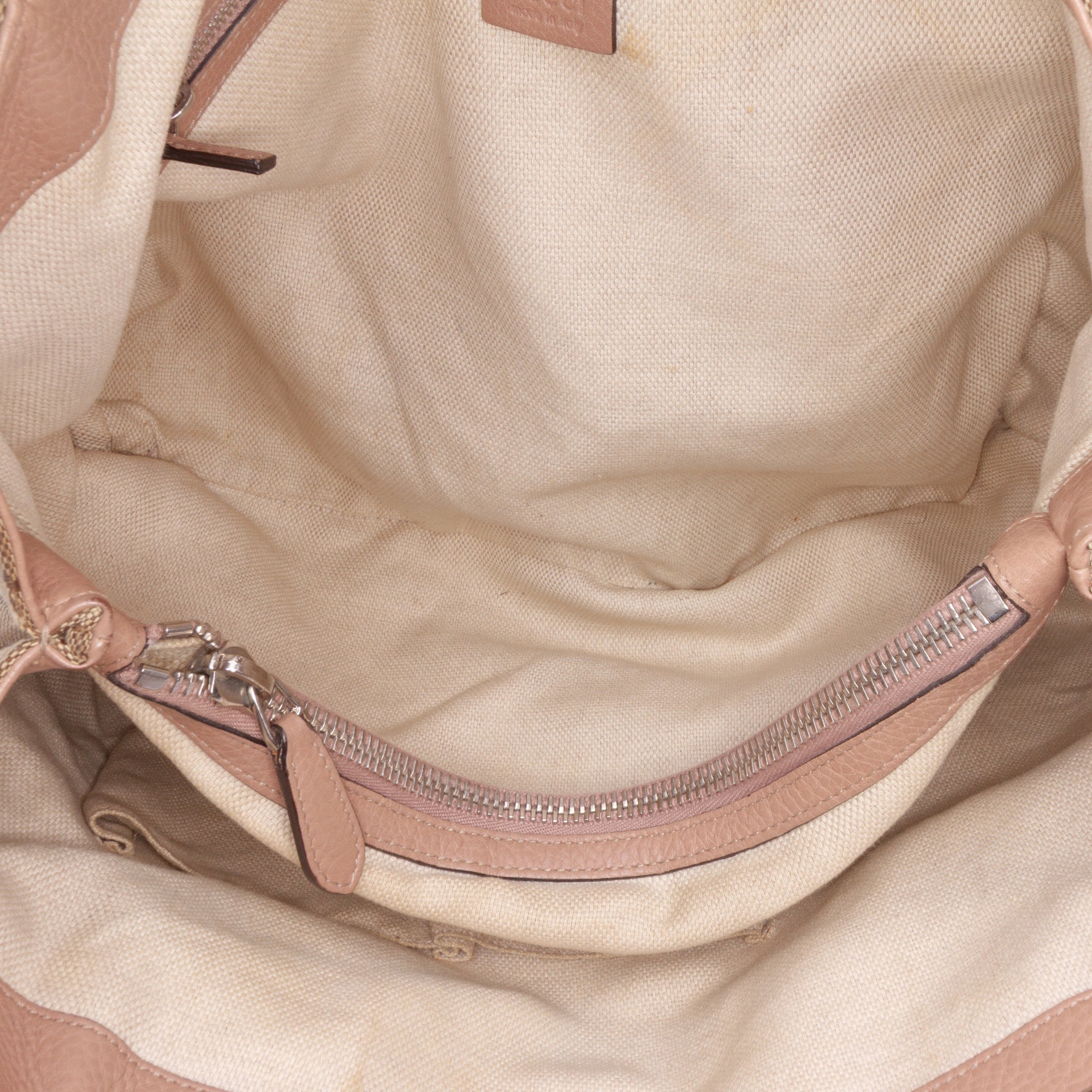 Gucci Medium GG Canvas Bamboo Libecci