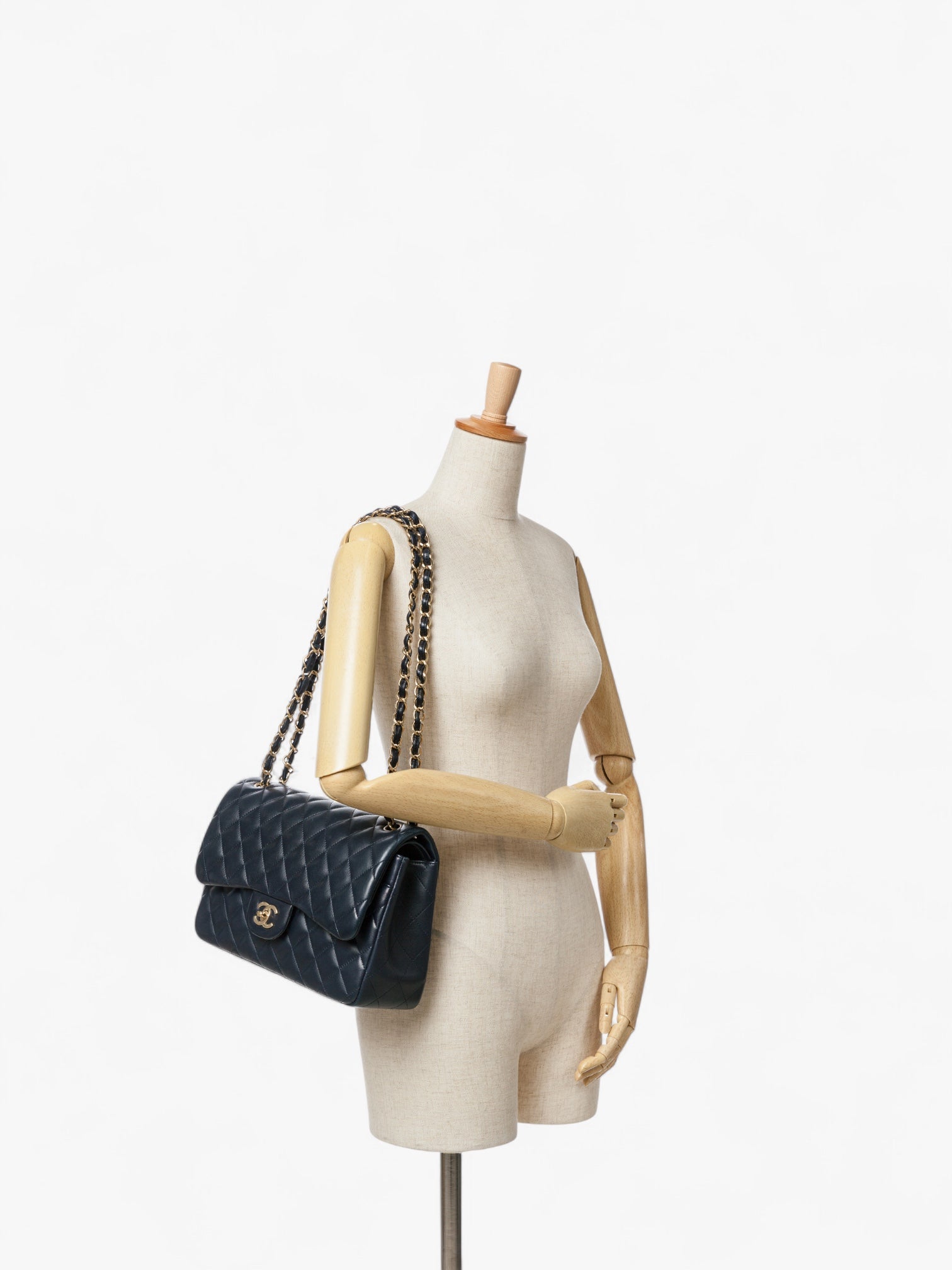 Chanel Jumbo Classic Double Flap
