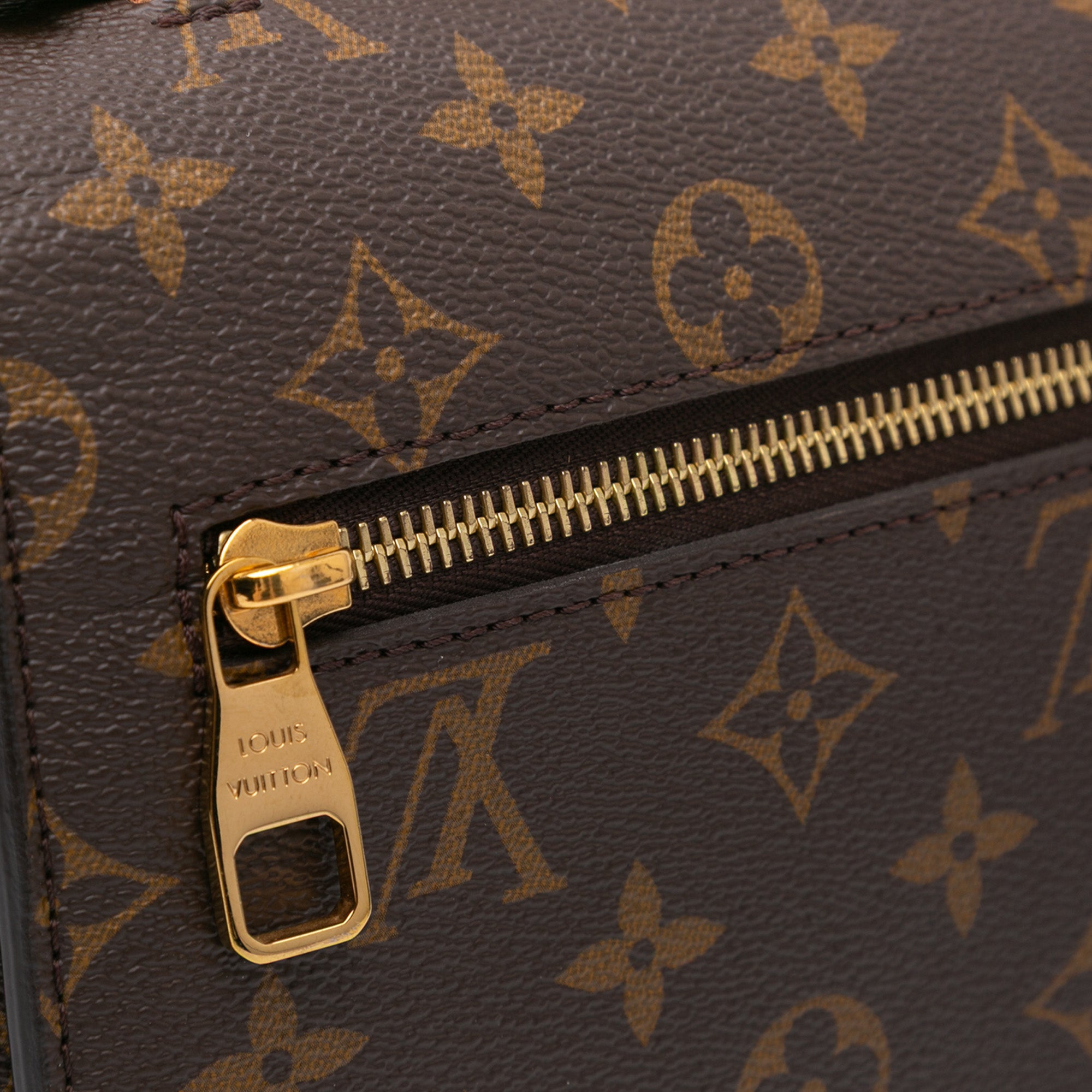 Louis Vuitton Monogram Pochette Metis