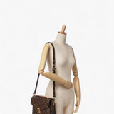 Louis Vuitton Monogram Pochette Metis