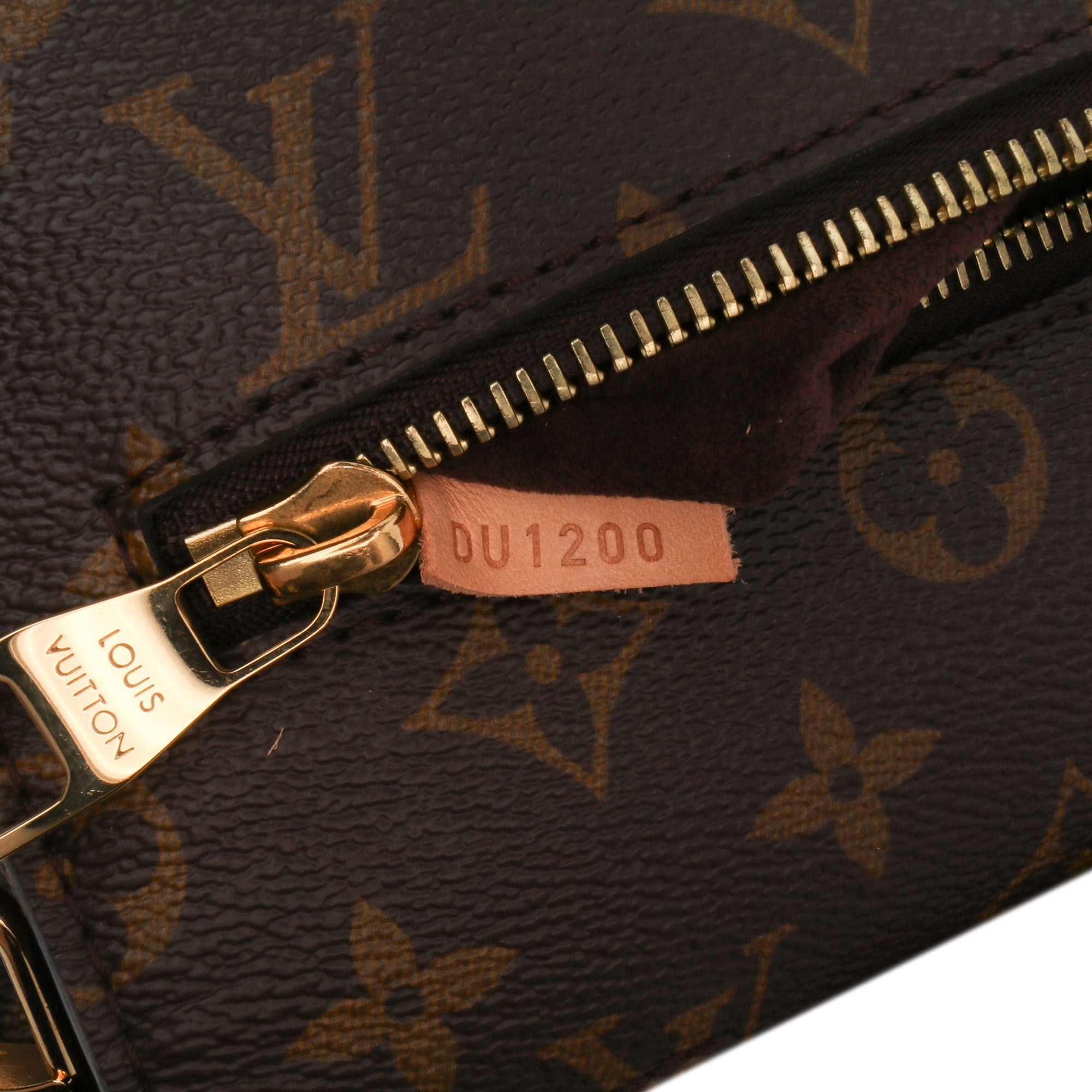 Louis Vuitton Monogram Pochette Metis